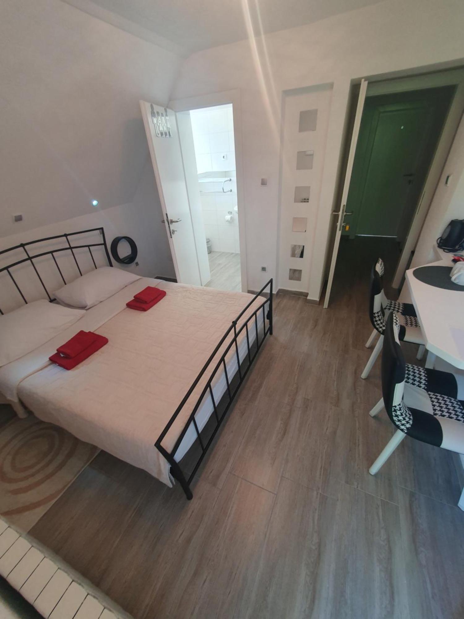 Guesthouse Nikola Plitvička Jezera Camera foto