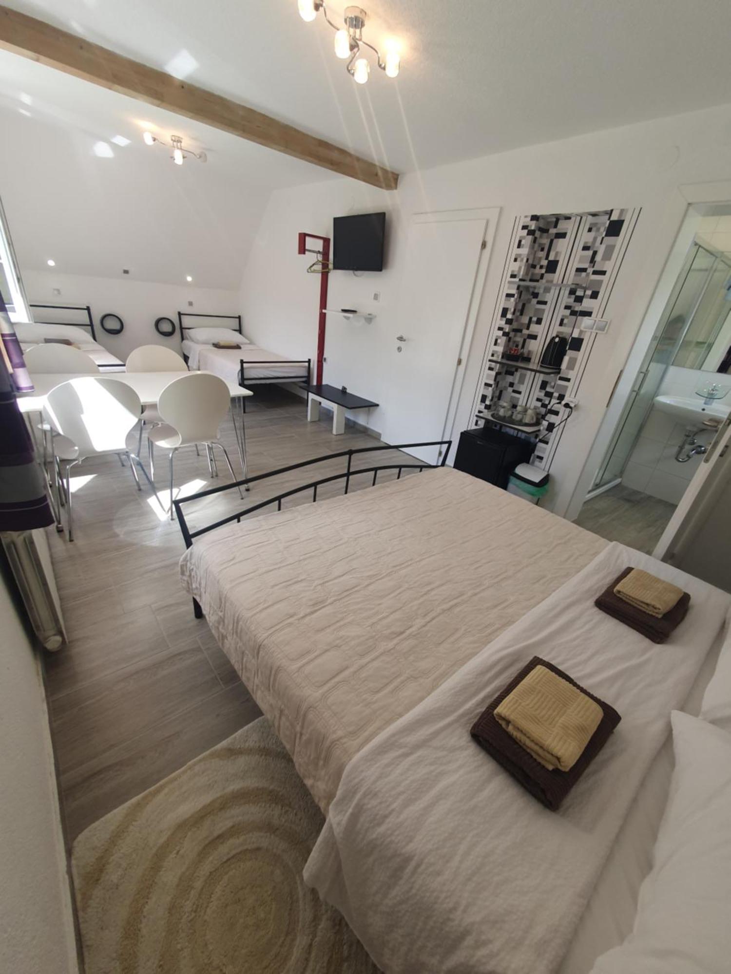 Guesthouse Nikola Plitvička Jezera Camera foto