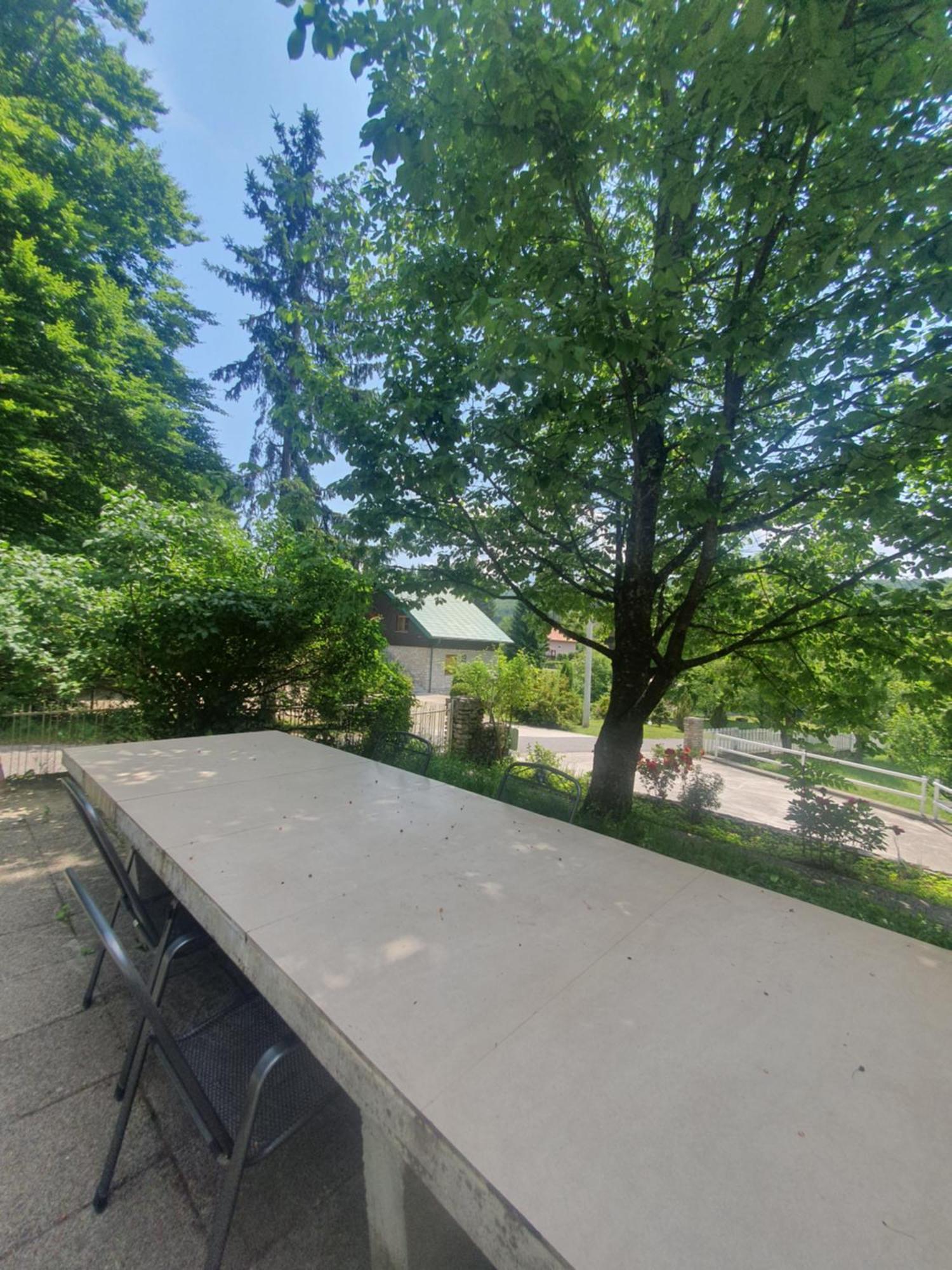 Guesthouse Nikola Plitvička Jezera Esterno foto