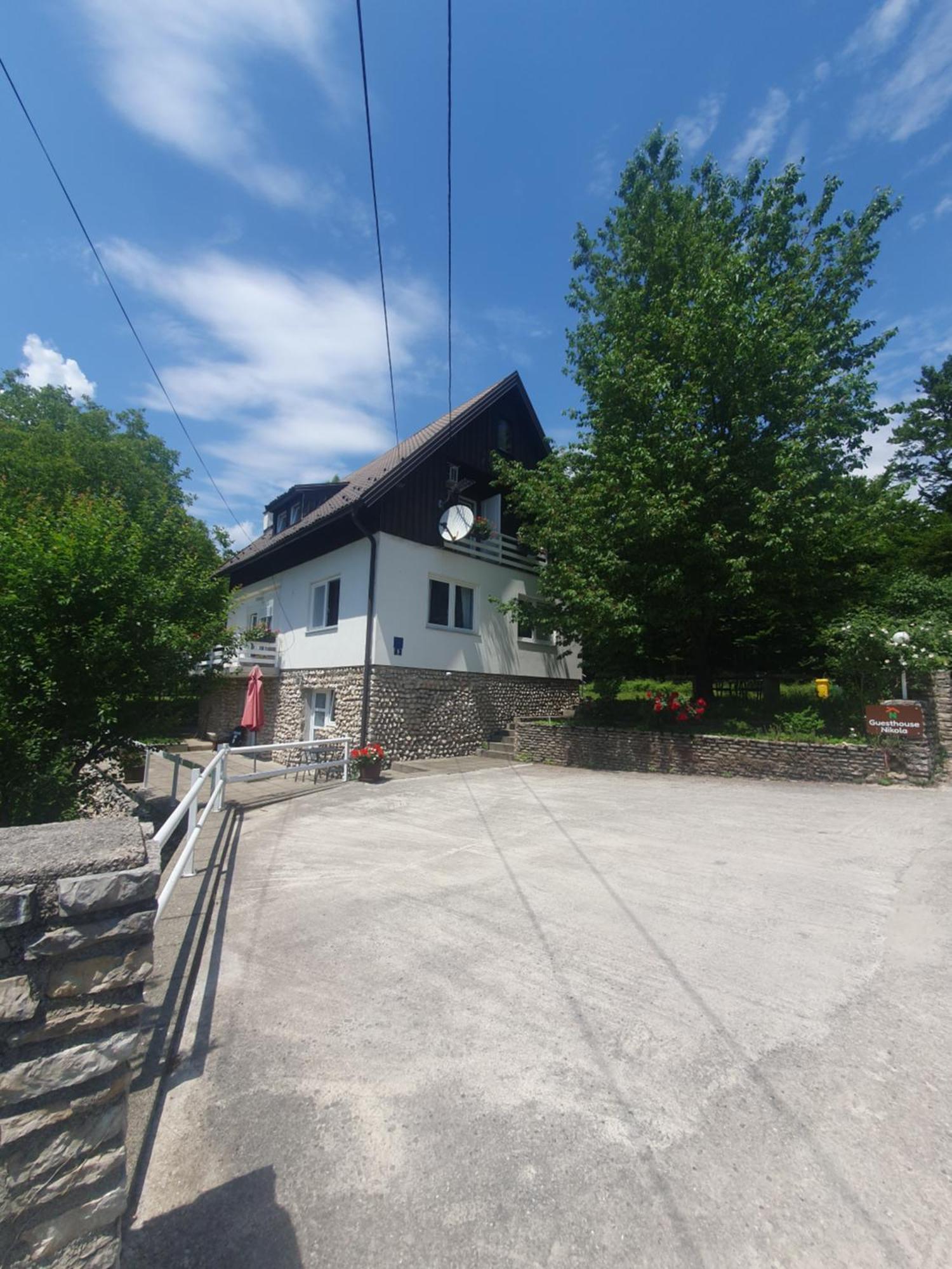 Guesthouse Nikola Plitvička Jezera Esterno foto